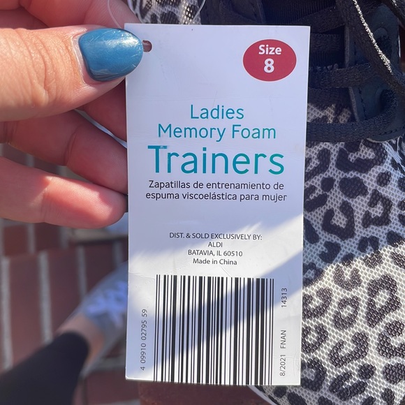 Ladies memory foam sneakers - Picture 3 of 3